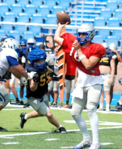 Glenville State falls to Charleston, 27-7